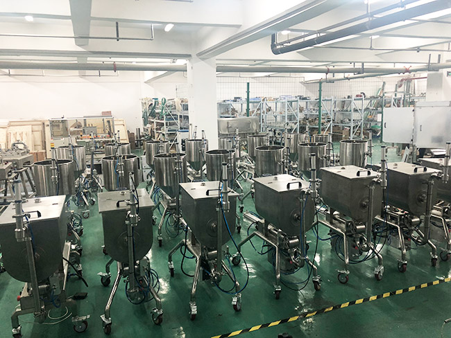 庆贺广州星格出口马来西亚25台酱料灌装机!(图2) 酱料灌装机